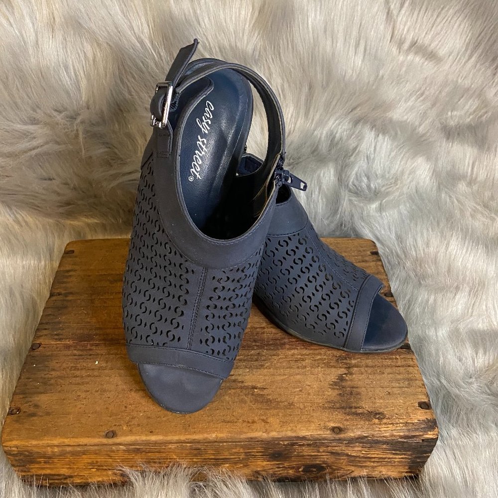 Easy Street Women's Dress Shoe